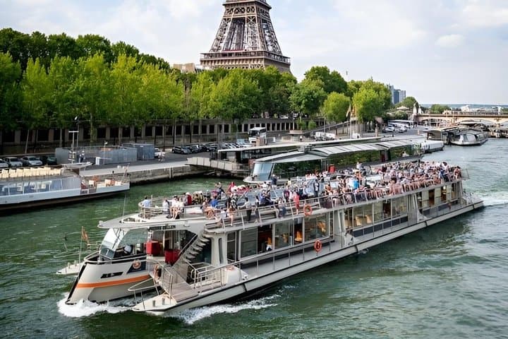 Seine Flexible Ticket Cruise with Multilingual Audio Guide — photo 1