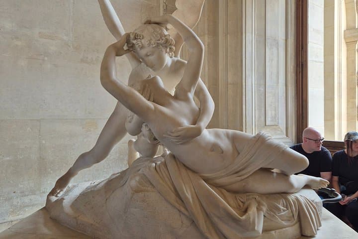 Louvre Private Night Tour After Hours Exclusive Experience — photo 4
