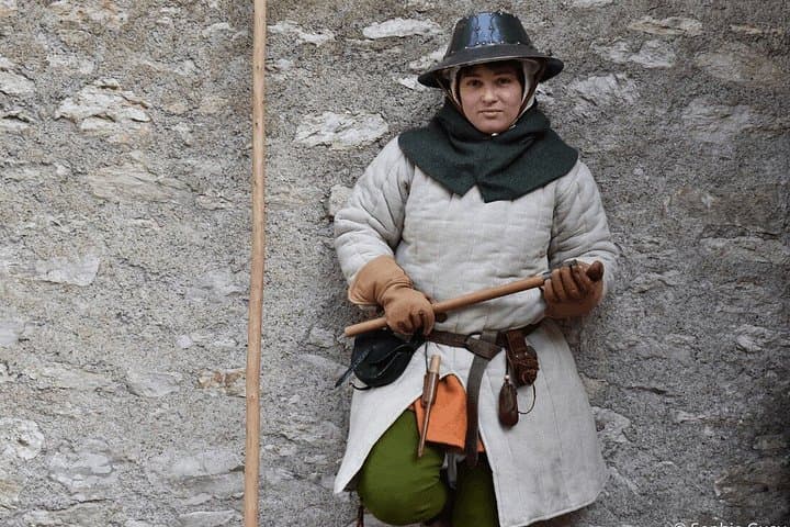 Unusual guided tour of immersion tours in the Middle Ages