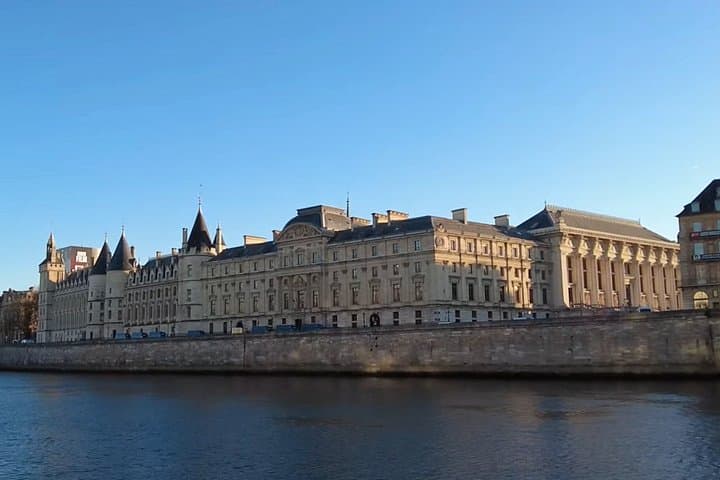 Private tour of Paris on the theme of the French Revolution — photo 4