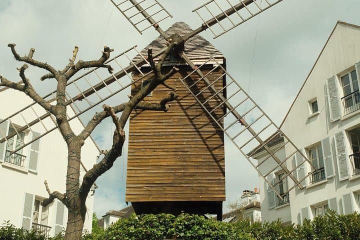 Paris Montmartre Self-Guided Walking Tour and Scavenger Hunt — photo 12