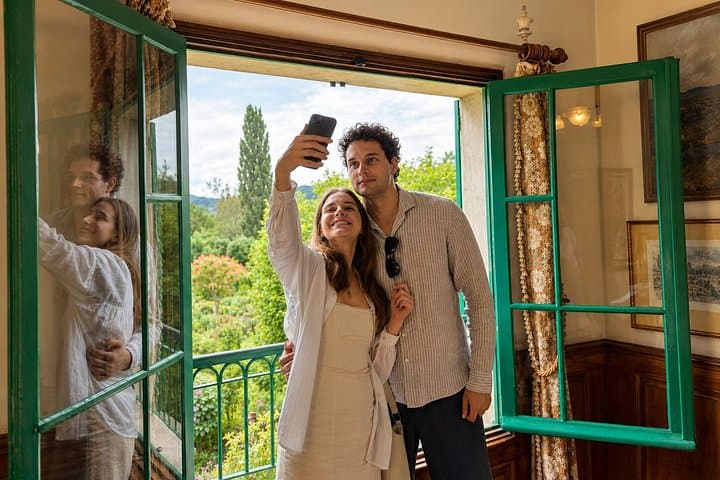 Paris to Giverny Half Day Trip Monet's House & Gardens by Minivan — photo 2