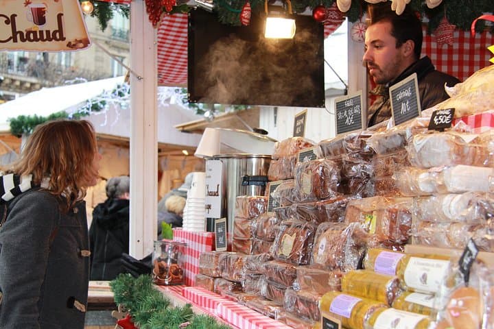 Paris Christmas Gourmet Food Small Group Walking Tour — photo 10