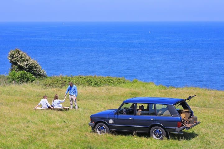 Mont Saint Michel Tour by Vintage Range Rover from Paris — photo 2