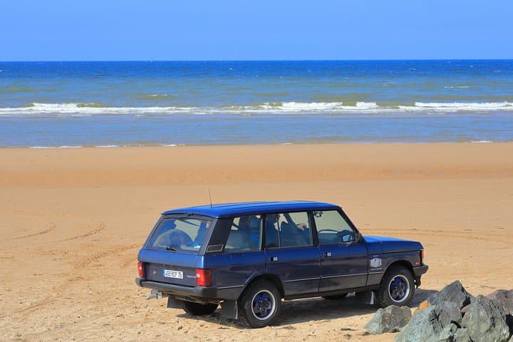 Mont Saint Michel Tour by Vintage Range Rover from Paris — photo 13