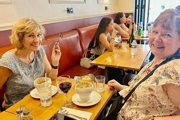Paris Le Marais District Original Food and Wine Tasting Tour — photo 16