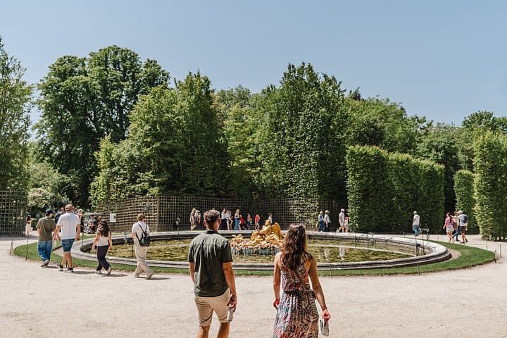 Versailles Palace Tour & Optional Gardens Access from Paris — photo 15