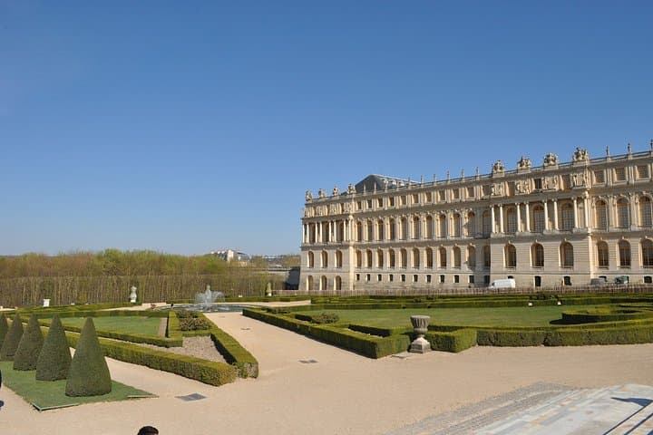 Versailles Palace Tour & Optional Gardens Access from Paris — photo 13