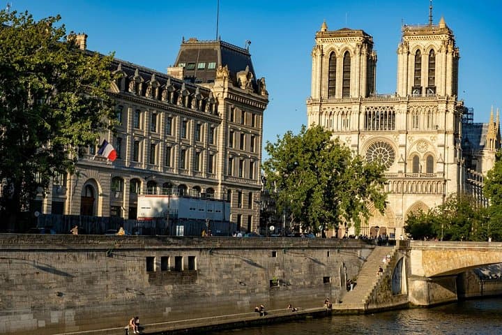 Paris Scavenger Hunt & Highlights Self-Guided Walking Tour — photo 10