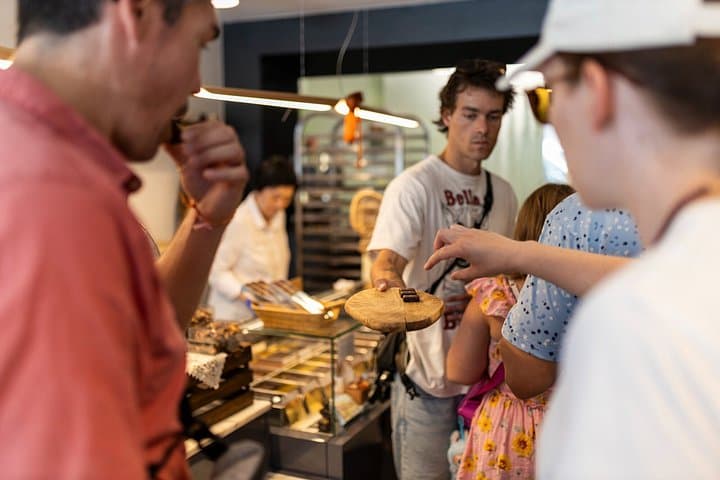 Paris Montmartre Chocolates and Pastry Private Food Tour — photo 4
