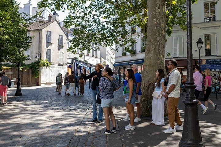 Private Montmartre Food Tour with Wine, Cheese and Pastries — photo 19