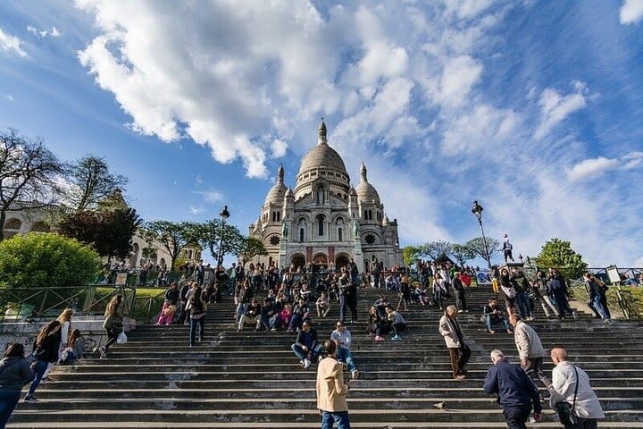 Guided Tour of Paris Discover Iconic Landmarks with an Expert — photo 6