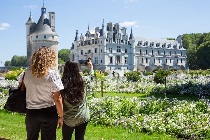 Guided Loire Valley Day Trip with Chambord, Chenonceau & Cheverny — photo 20