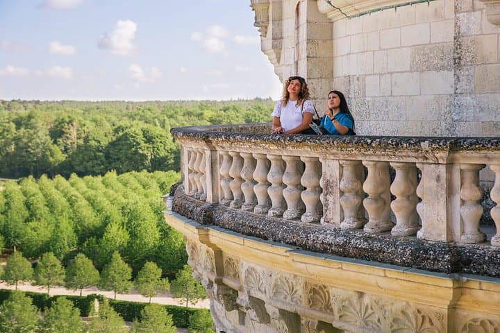 Loire Valley Castles Day Trip with Audio Guided Option from Paris — photo 2