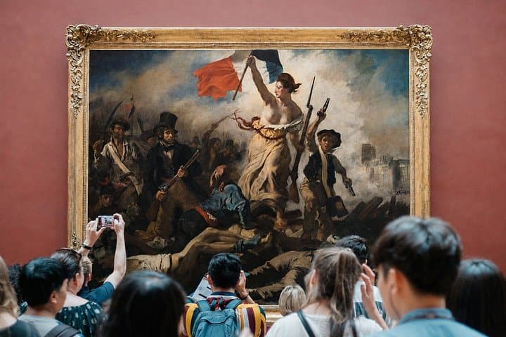 Louvre Museum Must-Sees Small-Group French Guided Tour & Access — photo 1