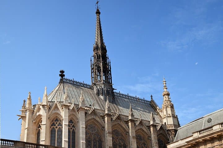 Paris Guided Tour with Access to Notre Dame or Sainte-Chapelle — photo 8