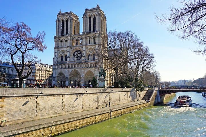 Paris Guided Tour with Access to Notre Dame or Sainte-Chapelle — photo 2