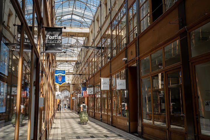Paris Passageways Walking Tour: Secrets Uncovered w/ Local Guide — photo 6