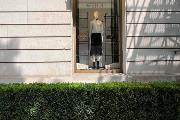 Paris in Style: Fashion Then & Now — photo 4
