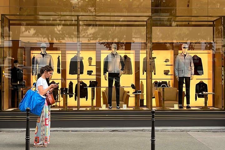 Paris in Style: Fashion Then & Now — photo 8
