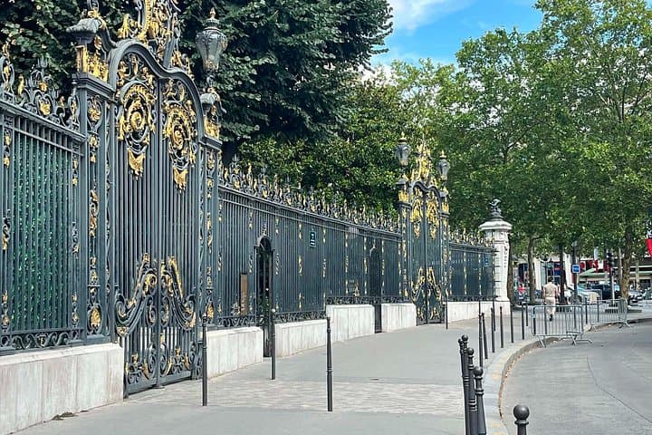 Paris in Style: Fashion Then & Now — photo 13