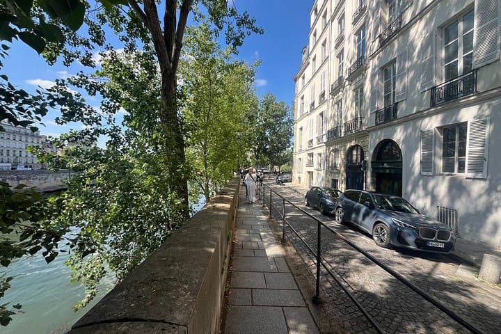 Paris Cheese Walk: Learn how to buy and taste 10 cheeses — photo 4
