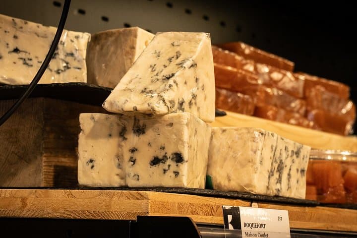 Le Marais Food and Wine Tour - French Gourmet Tastings — photo 11