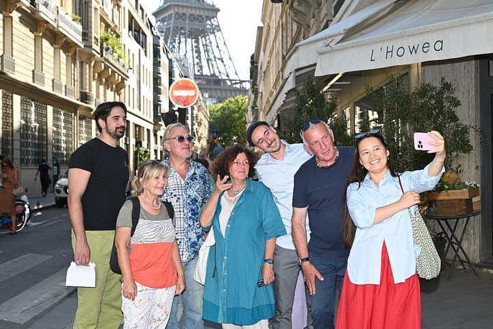 Paris: Eiffel Tower Local Food Tour with Oysters, Cheese & Wine — photo 13