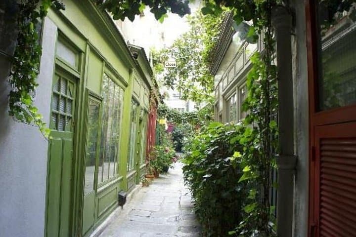 Paris Le Marais Guided Walking Tour — photo 16