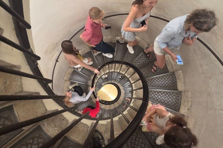 Arc de Triomphe Rooftop Tickets - Optional Private Guide — photo 6