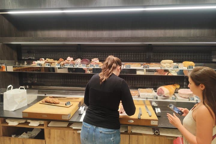 Montmartre Food Walk and French Dinner — photo 4