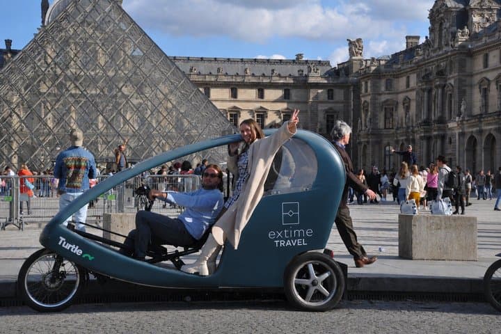 Private Sightseeing Guided Tour by Electric Pedicab (1-2 guests) — photo 3