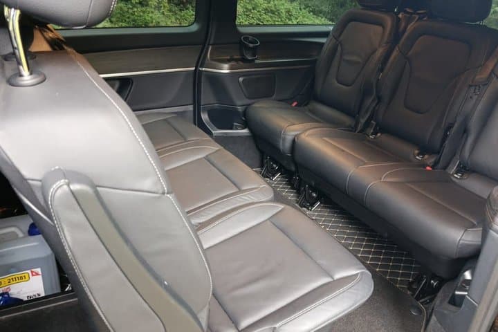 Paris City Center to CDG Airport – Premium Private Transfer — photo 5