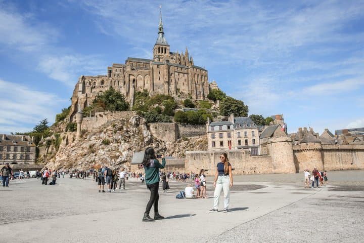 Mont Saint Michel Guided Day Trip with Hotel Pickup — photo 11