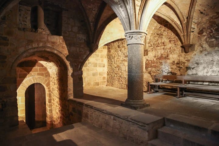 Mont Saint Michel Guided Day Trip with Abbey Entry from Paris — photo 13