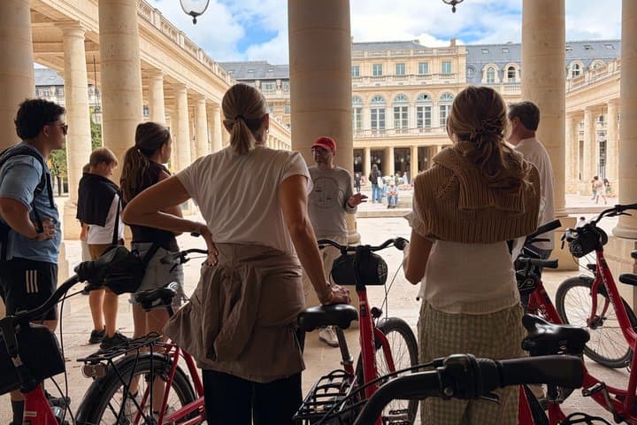 Paris: Bike or eBike Tour, Top Sights & Local Insights — photo 4