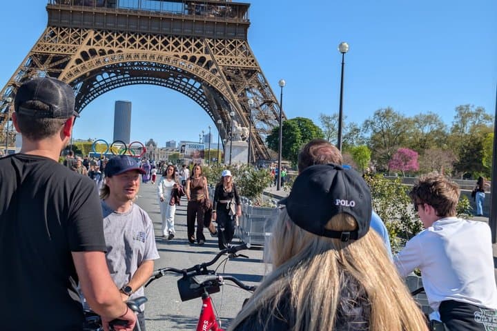 Paris: Bike or eBike Tour, Top Sights & Local Insights — photo 2