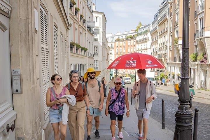 Montmartre and Sacré-Cœur Walking Tour with a Local Guide — photo 13