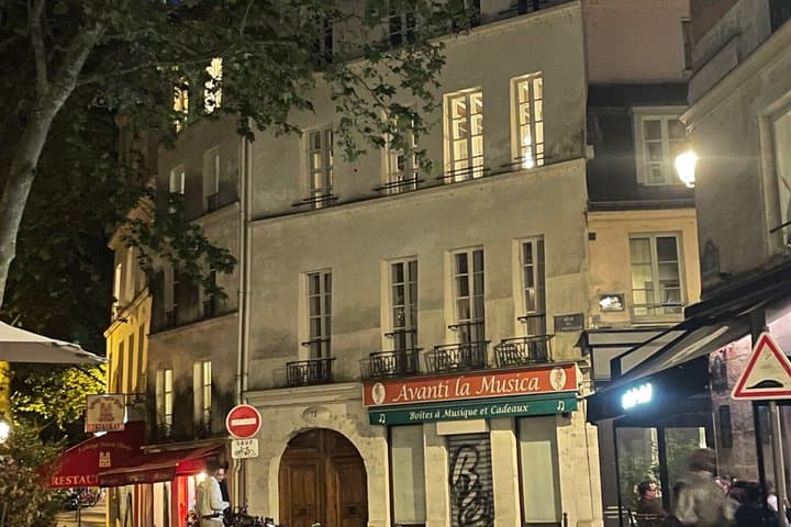 A Crêpe or a French Pastry... — photo 19