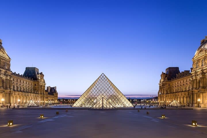 Louvre Private Night Tour After Hours Exclusive Experience — photo 2