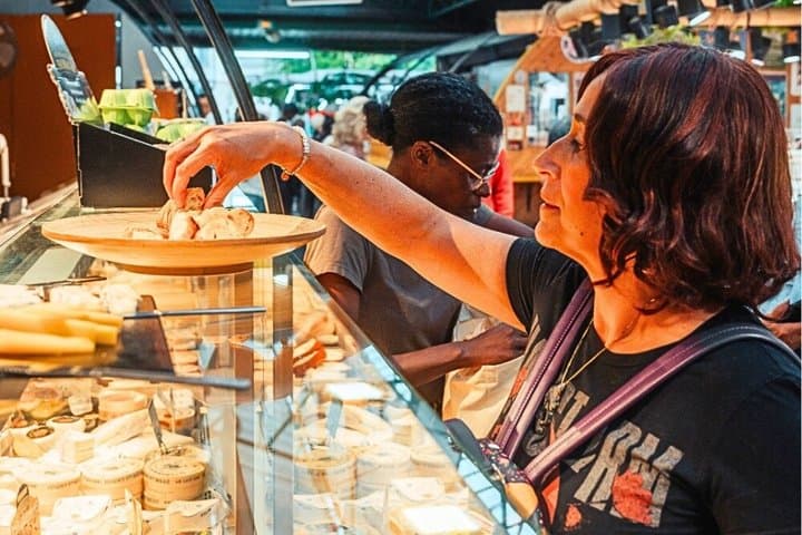 Paris Le Marais Food Tour with Wine: 10 Tastings & 6 Stops — photo 3