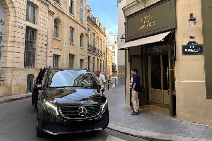 Louvre Exclusive Tour – Private Guide & Hotel Pickup in Paris — photo 5