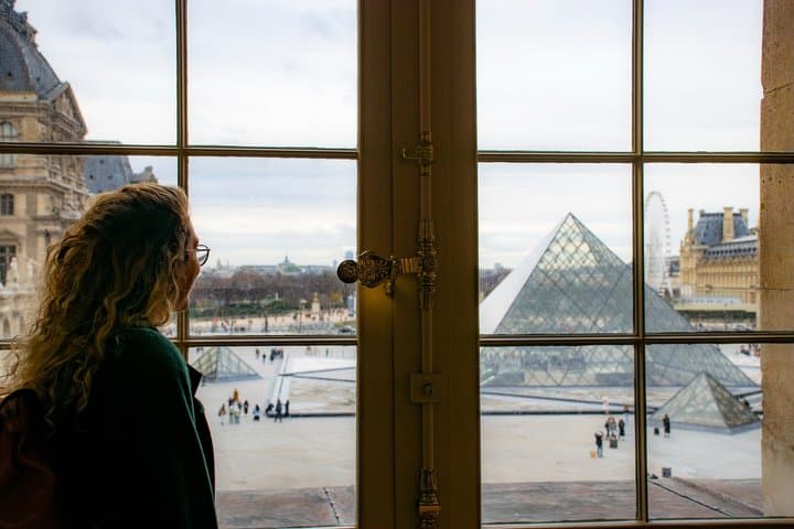 Louvre Private Tour – The Essentials and More with Expert Guide — photo 5