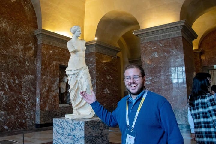 Louvre Small-Group Tour (Max 6 Guests) - Mona-Lisa & Highlights — photo 14