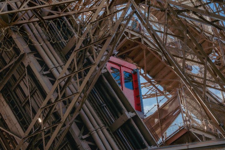 Paris: Eiffel Tower Guided Tour to Summit — photo 7