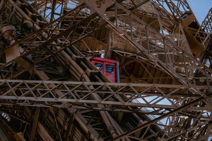 Paris: Eiffel Tower Guided Tour to Summit — photo 9