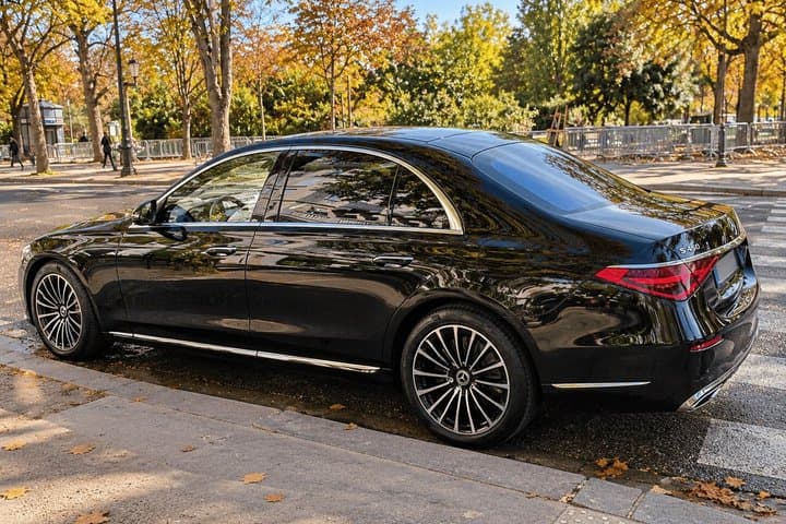 Paris City Center to CDG Airport – Premium Private Transfer — photo 13