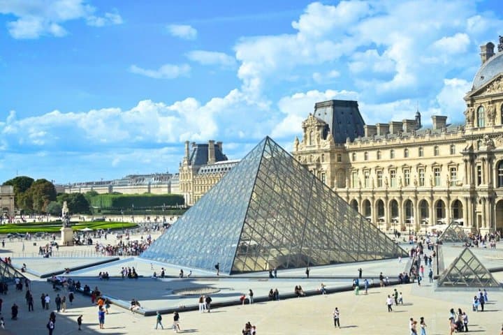 Louvre Museum & Mona Lisa Semi-Private Guided Tour (Max 6 People) — photo 4