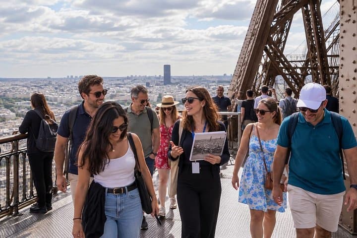 Eiffel Tower guided tour with Summit access included — photo 8