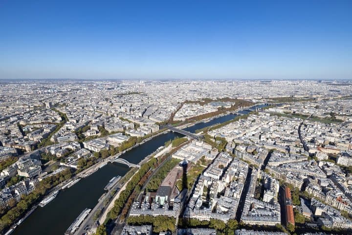 Eiffel Tower Reserved Access by Elevator and Seine Cruise — photo 16